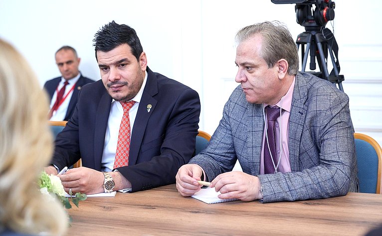 Встреча заместителя Председателя СФ Константина Косачева с заместителем Председателя Национального Народного Собрания Алжирской Народной Демократической Республики. XI Невский международный экологический конгресс