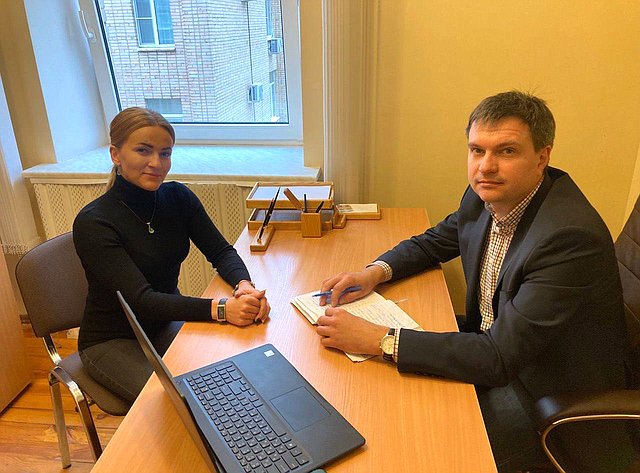 Ирина Кожанова провела рабочую встречу с Председателем Общественной палаты Смоленской области
