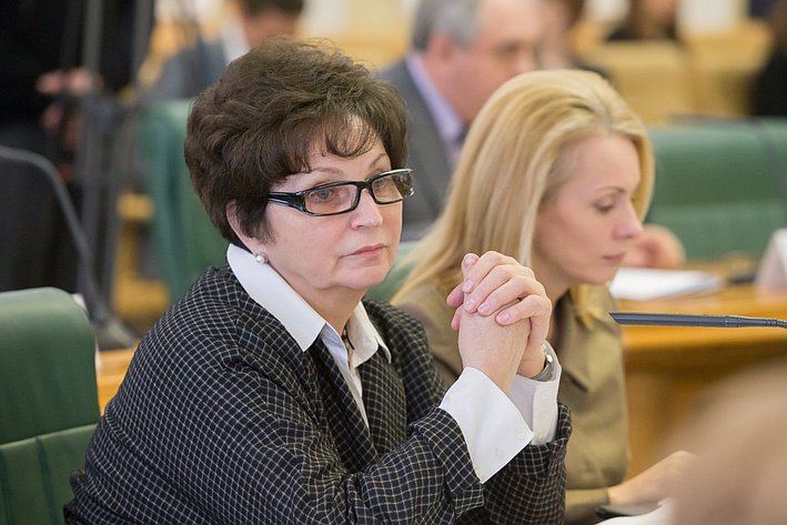 Заседание Оргкомитета Евразийского женского форума в Совете Федерации Лахова