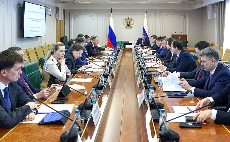 Совещание «Импортозамещение как основа технологического суверенитета и технологического лидерства РФ: приоритеты, механизмы поддержки и оценка эффективности реализации государственной промышленной политики»