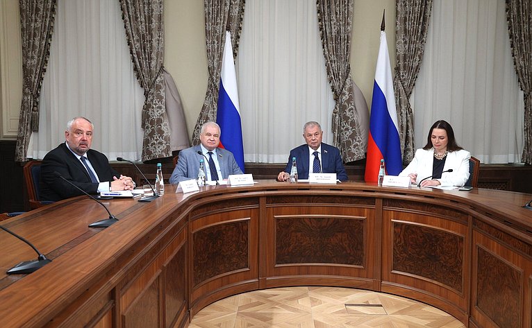 Встреча членов группы по сотрудничеству Совета Федерации с Сенатом Парламента Малайзии с представителями Парламента Малайзии