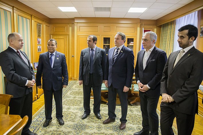 И. Умаханов провел встречу с Чрезвычайным и Полномочным Послом Королевства Саудовская Аравия в Российской Федерации Али Джаафаром