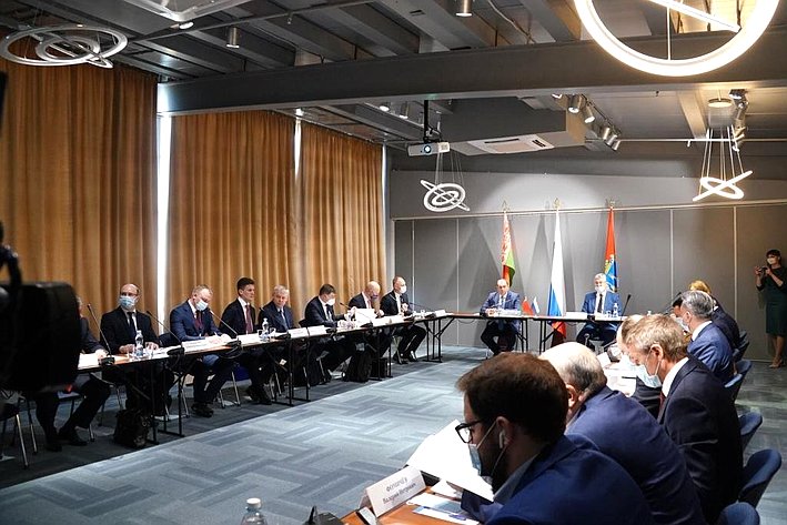 Фарит Мухаметшин принял участие в работе V заседания Совместной рабочей группы по вопросам развития двустороннего сотрудничества между Республикой Беларусь и Самарской областью