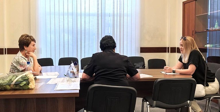 Екатерина Алтабаева провела личный приём граждан в Севастополе