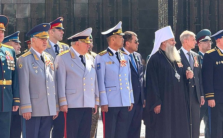 Виктор Бондарев принял участие в торжественных мероприятиях, посвящённых 80-летию Победы над милитаристской Японией и окончания Второй мировой войны