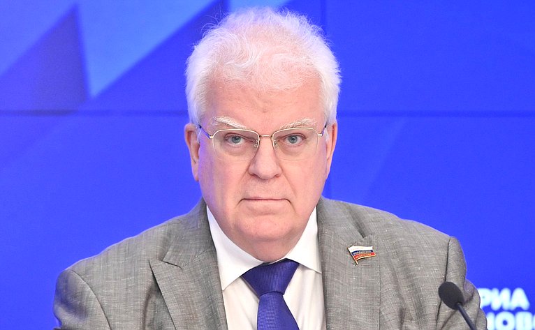 Владимир Чижов