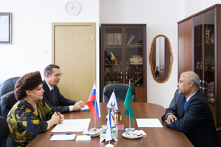 В. Петренко встретилась с Послом Бангладеш