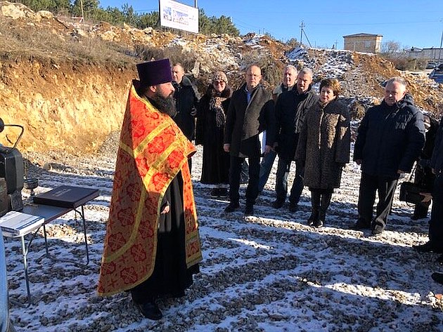 Екатерина Алтабаева приняла участие в мероприятиях, посвящённых началу строительства храма в Севастополе в память о погибших во время Русского исхода