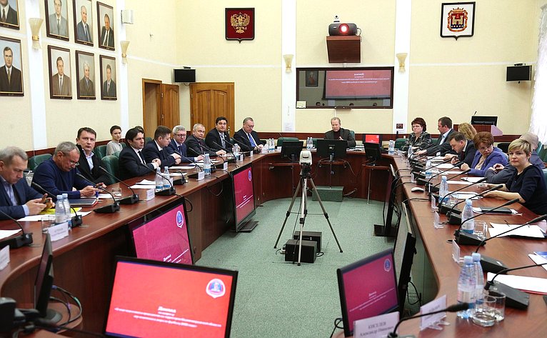 Выездное заседание Временной комиссии СФ по вопросам подготовки и проведения в 2018 году в Российской Федерации Чемпионата мира по футболу