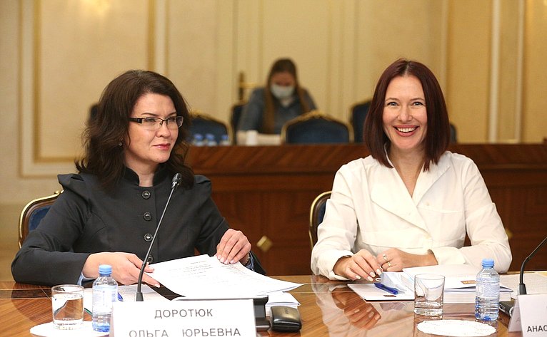 Заседание Совета при Президенте РФ по реализации государственной политики в сфере защиты семьи и детей