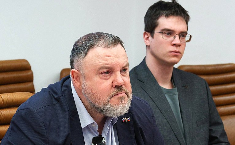 Круглый стол Комитета Совета Федерации по социальной политике «Вопросы совершенствования оказания медицинской помощи пациентам с рассеянным склерозом»
