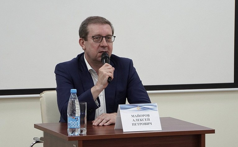 Алексей Майоров совершил рабочую поездку в Республику Калмыкия