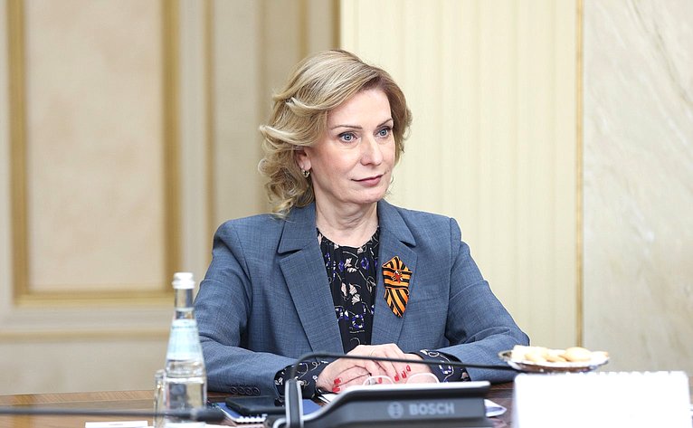 Инна Святенко