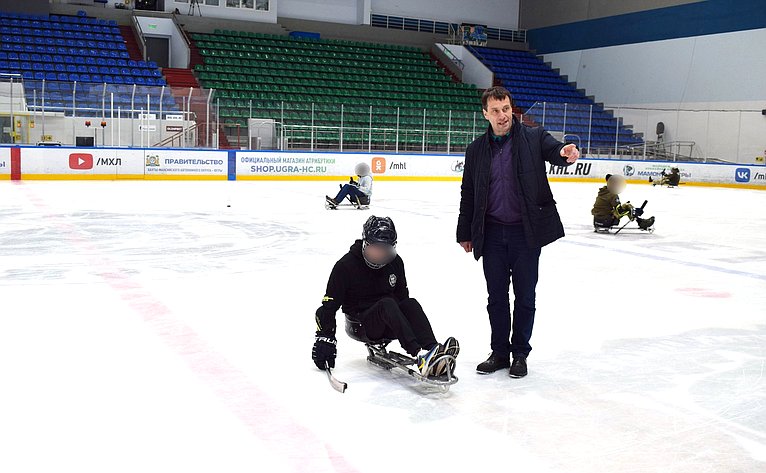 Эдуард Исаков принял в городе Ханты-Мансийске участие в тестовых спортивно-реабилитационных мероприятиях для военнослужащих, получивших ранения в ходе специальной военной операции