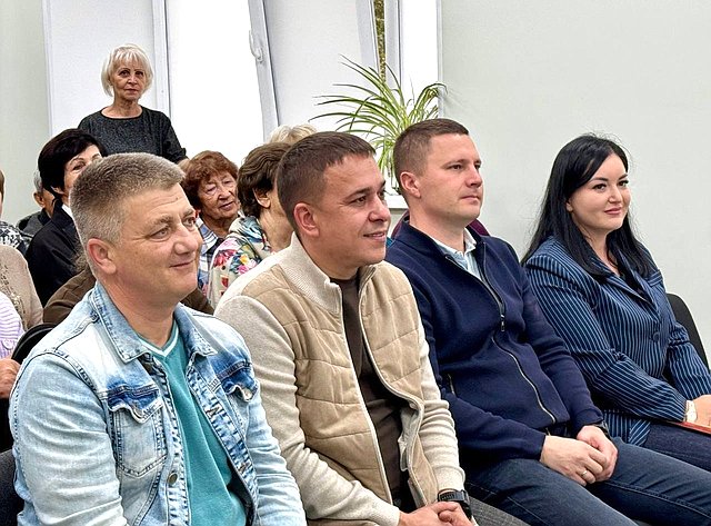Айрат Гибатдинов вместе с волонтерами благотворительного фонда «За Победу» провел акцию в честь Международного дня благотворительности