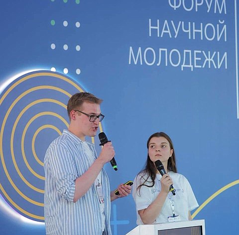 Анатолий Артамонов в рамках рабочей поездки в регион принял участие в работе агропромышленного форума «День Калужского поля»