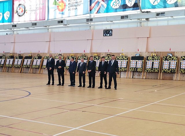 Сергей Михайлов принял участие в открытии традиционных Всероссийских соревнований по стрельбе из лука