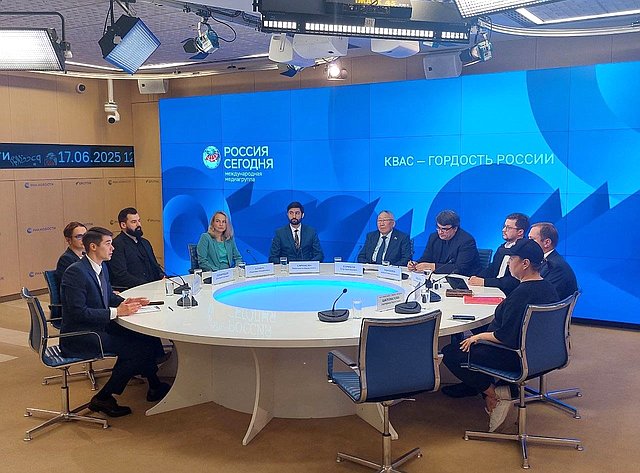 Егор Борисов принял участие в круглом столе «Квас – гордость России»