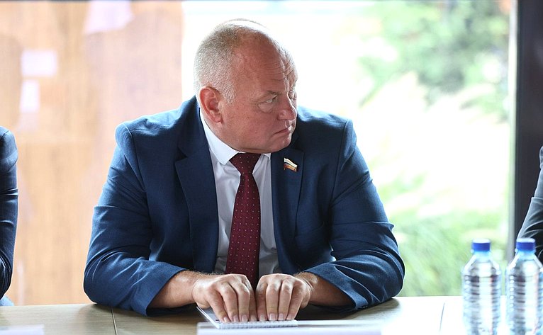 Алексей Кондратенко