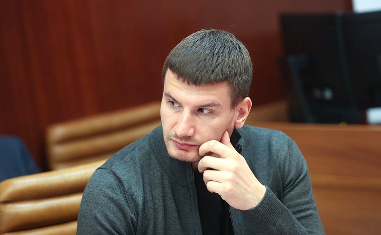Совещание Комитета Совета Федерации по федеративному устройству, региональной политике, местному самоуправлению и делам Севера совместно с Министерством РФ по развитию Дальнего Востока и Арктики