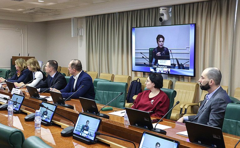 Рабочее заседание Комитета Совета Федерации по социальной политике