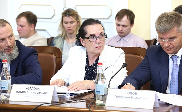 Делегация Совета Федерации приняла участие в работе Межпарламентской комиссии по сотрудничеству Федерального Собрания РФ и Национального Собрания Республики Армения