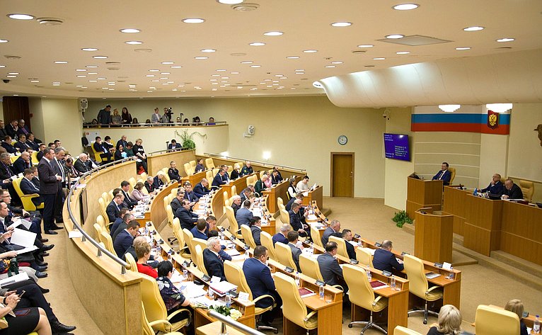 Сергей Рябухин принял участие в 20-м заседании Законодательного Собрания Ульяновской области шестого созыва