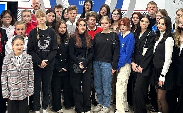 Екатерина Алтабаева провела встречу с участниками севастопольского отделения «Движения Первых»