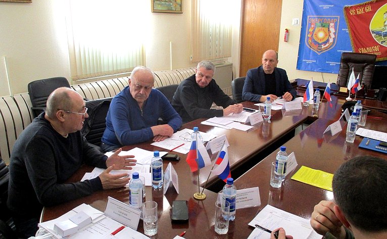 Выездное заседание рабочей группы Комитета СФ по обороне и безопасности с участием представителей главного управления по чрезвычайным ситуациям Запорожской области