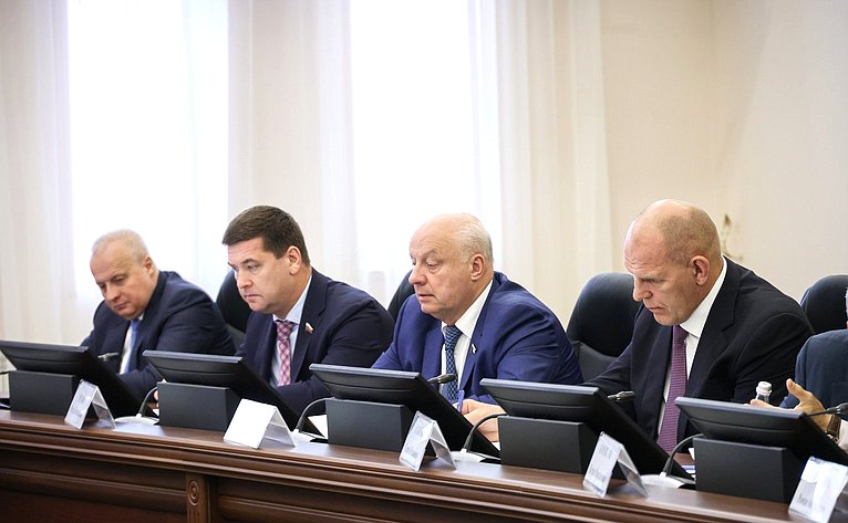 Встреча российских и армянских парламентариев с представителями армянской диаспоры Иркутской области