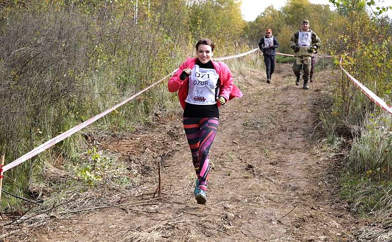 Юлия Вепринцева приняла участие во Всероссийском забеге с препятствиями «Гонка Героев»