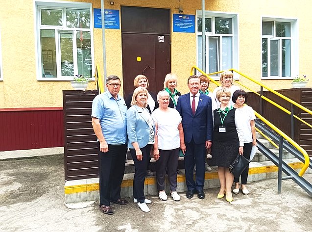 Сергей Рябухин принял участие в работе семинар-практикума коррекционных школ в Ульяновске