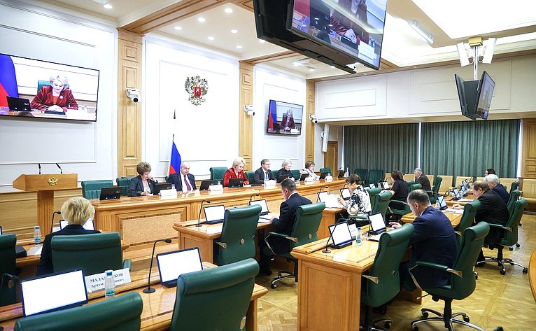 Заседание Комитета Совета Федерации по науке, образованию и культуре