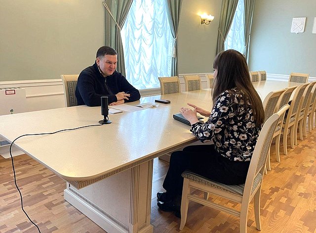 Сергей Перминов в ходе начавшейся недели работы в регионе провел 28 марта прием обращений жителей Выборгского района Ленинградской области