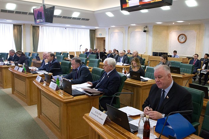 18-02 Комитет по конституционному законодательству 7