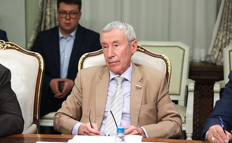 Андрей Климов