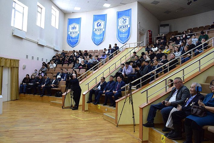 Егор Борисов принял участие в г.Якутске в мероприятиях Съезда сельскохозяйственных кооперативов Республика Саха (Якутия)