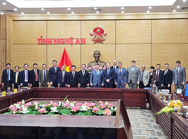 Айрат Гибатдинов в составе делегации правительства Ульяновской области посетил с рабочим визитом Социалистическую Республику Вьетнам