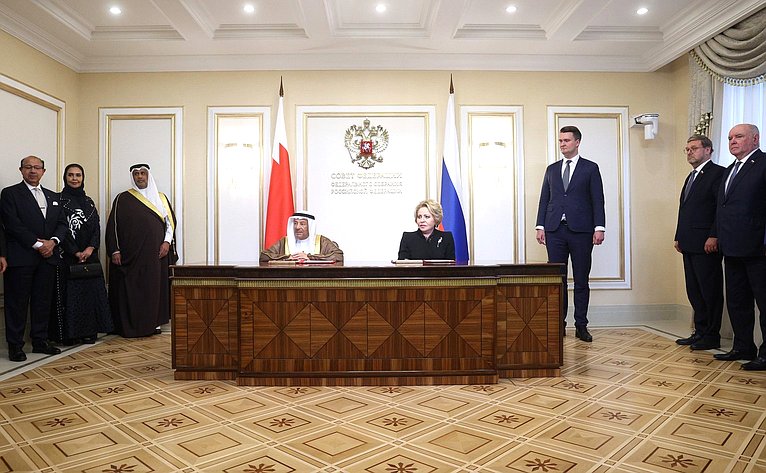 Валентина Матвиенко и Али Бен Салех Ас-Салех подписали Меморандум о взаимопонимании между палатами парламентов двух стран