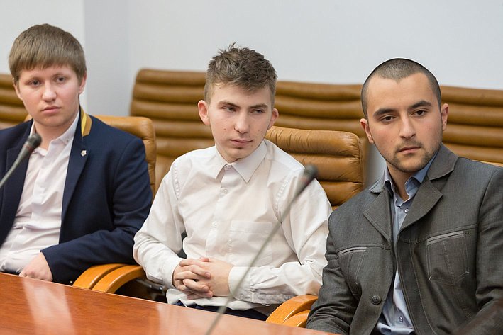 А. Александров и В. Сударенков провели встречу с будущими юристами