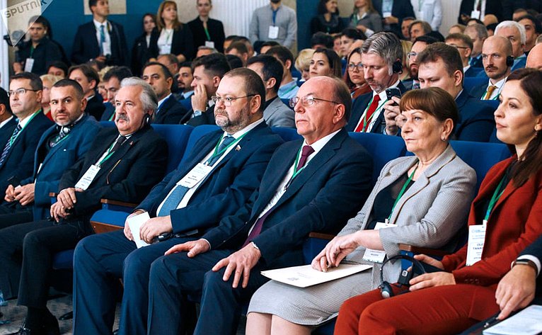 Олег Мельниченко принял участие в Международном инвестиционном форуме в Республике Молдова