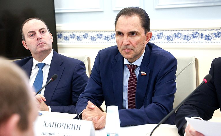 Андрей Хапочкин