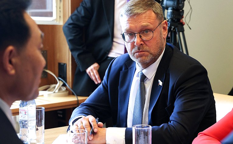 Константин Косачев