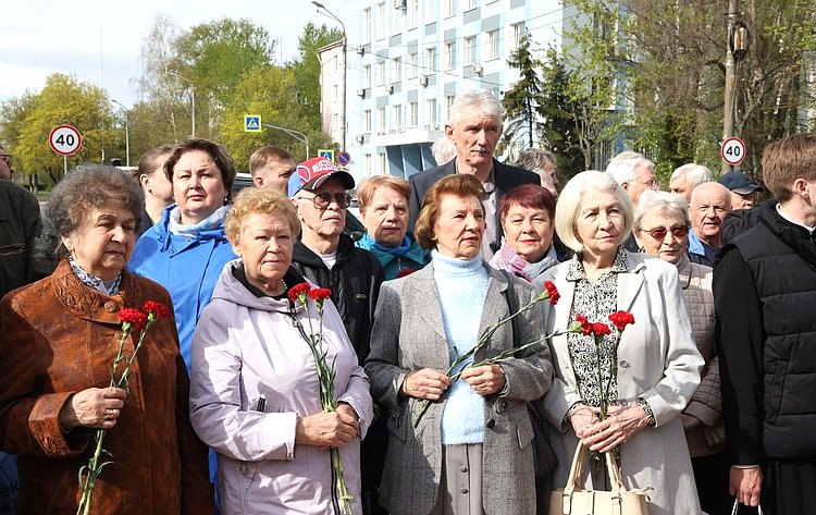 Александр Вайнберг принял участие в открытии памятника нижегородскому кораблестроителю Николаю Сергеевичу Жаркову