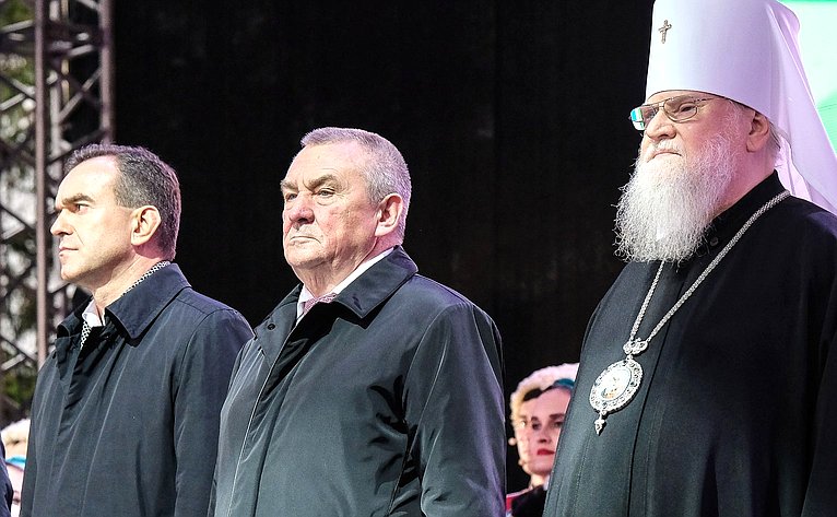 В. Бекетов принял участие в мероприятиях, посвященные Дню народного единства