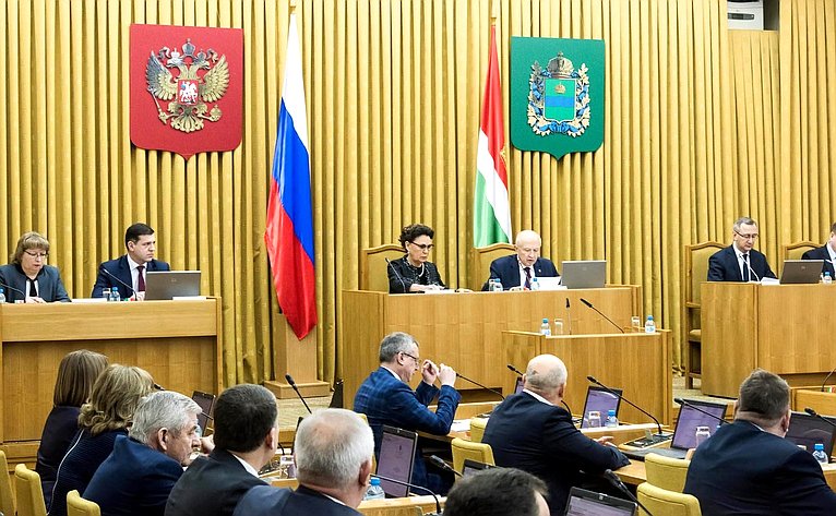 Алексей Александров принял участие в заседании сессии Законодательного собрания Калужской области