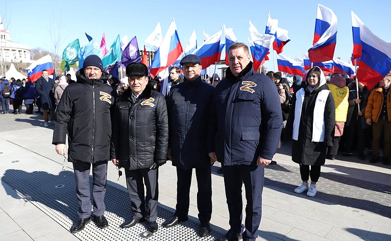 Николай Семисотов принял участие в митинге-концерте в Волгограде, посвященном 8-й годовщине воссоединения Крыма с Россией