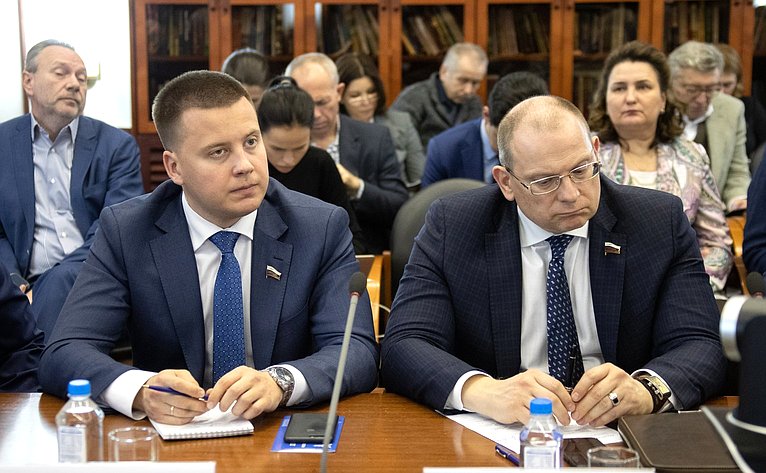 Встреча членов СФ с руководством и активом Торгово-промышленной палаты РФ