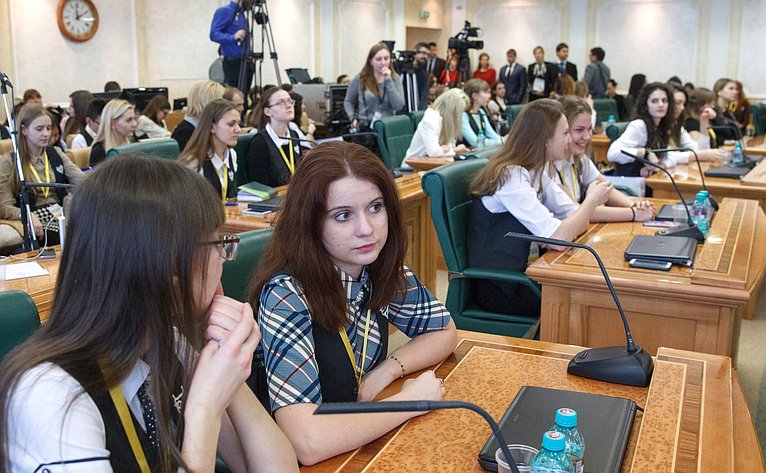 Встреча с участниками Общероссийского форума «100-бальники – российские интеллектуальные ресурсы»
