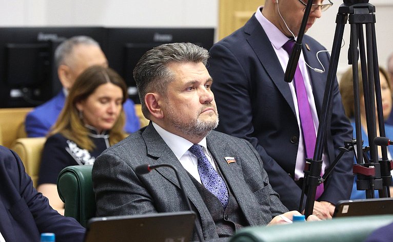 Александр Жуков